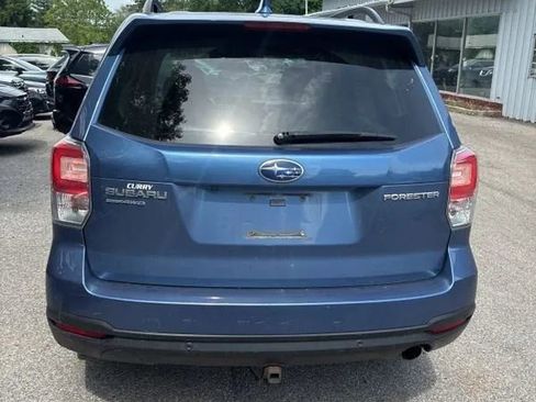 Used 2018 Subaru Forester 2.5i Touring AWD/4WD image 7