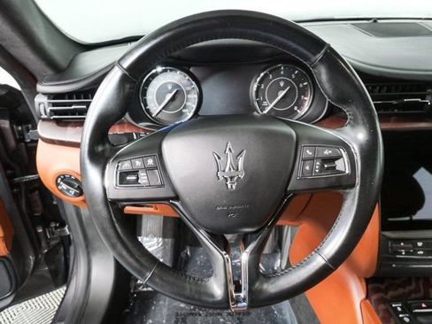 Used 2023 Maserati Quattroporte GT RWD image 11