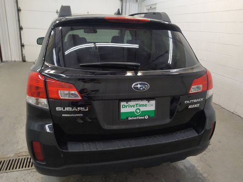 Used 2014 Subaru Outback 2.5i Limited AWD/4WD image 6