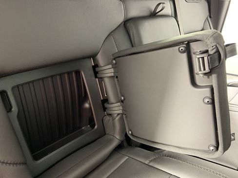 Used 2025 GMC Sierra 1500 Denali w/ Technology Package image 35