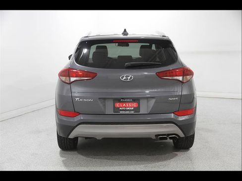 Used 2018 Hyundai Tucson Sport w/ Cargo Package FWD image 18