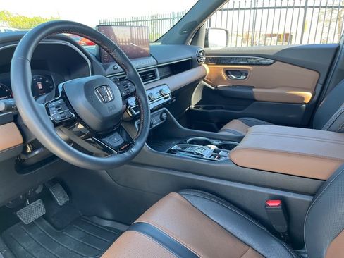 Certified 2026 Honda Passport TrailSport Elite image 18
