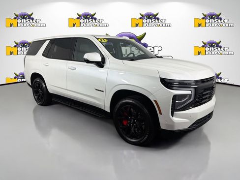 Used 2025 Chevrolet Tahoe RST w/ RST Performance Edition AWD/4WD image 3