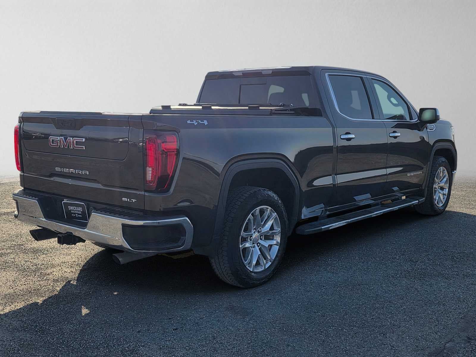 Certified 2021 GMC Sierra 1500 SLT w/ SLT Premium Package AWD/4WD image 3