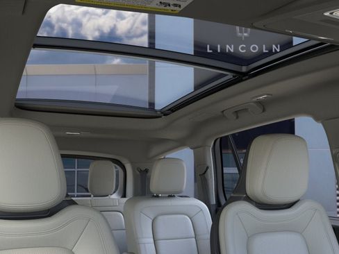 New 2026 Lincoln Aviator Reserve w/ Luxury Package AWD/4WD image 22