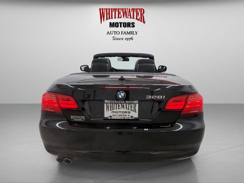Used 2011 BMW 328i Convertible RWD image 5