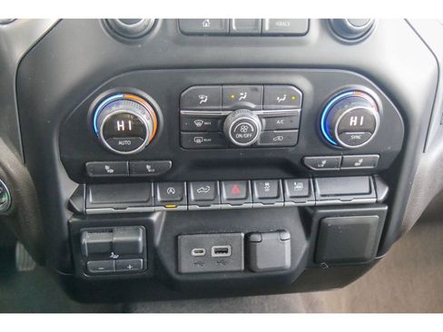 Used 2019 Chevrolet Silverado 1500 RST w/ All-Star Edition image 24