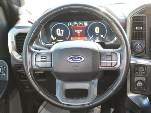 Used 2023 Ford F150 Lariat image 32