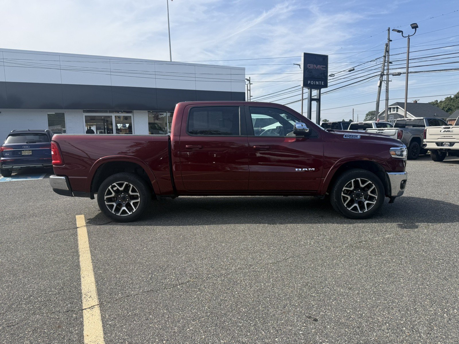 Used 2025 RAM 1500 Laramie AWD/4WD image 2