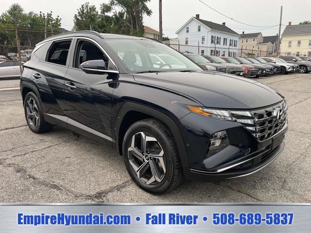 Used 2024 Hyundai Tucson Limited AWD/4WD image 2