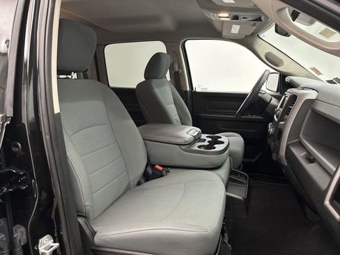 Used 2018 RAM 1500 Express w/ Black Ram 1500 Express Group image 27