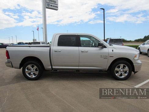Used 2019 RAM 1500 Lone Star AWD/4WD image 7