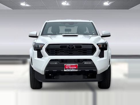 New 2026 Toyota Tacoma SR5 image 5