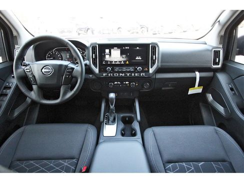 New 2026 Nissan Frontier SV image 7