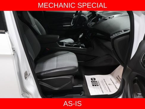 Used 2019 Ford Escape SE AWD/4WD image 4