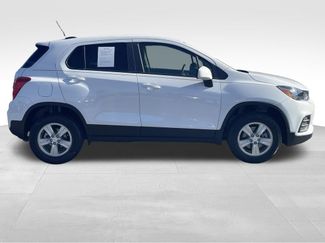 Certified 2022 Chevrolet Trax LS w/ Tint and Cruise Package video 2