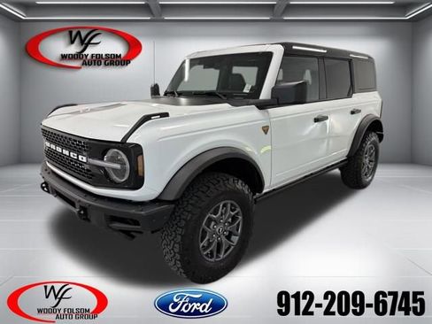 New 2025 Ford Bronco Badlands image 1