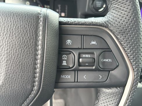Used 2026 Toyota Tacoma SR5 AWD/4WD image 25