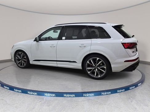 Used 2023 Audi SQ7 Prestige AWD/4WD image 9