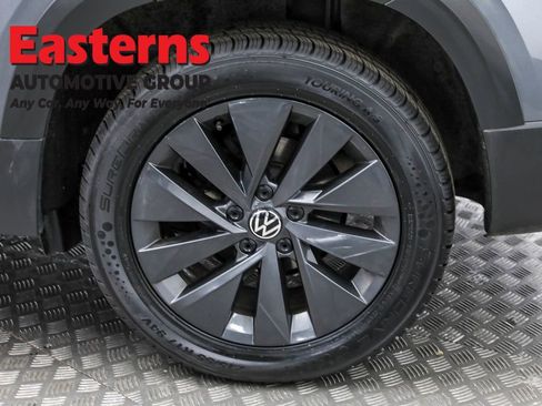 Used 2024 Volkswagen Taos S image 32