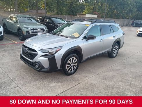 Used 2025 Subaru Outback Premium AWD/4WD image 1