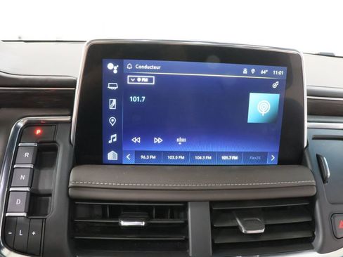 Used 2024 Chevrolet Tahoe Z71 w/ Luxury Package image 10