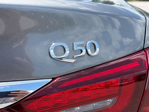 Used 2018 INFINITI Q50 Luxe w/ Essential Package (3.0T Luxe) RWD image 43