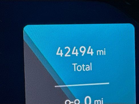 Used 2025 Volkswagen Atlas SE AWD/4WD image 19