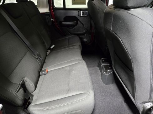 Used 2021 Jeep Wrangler Unlimited Sport image 47