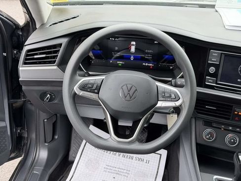 Certified 2023 Volkswagen Jetta S FWD image 15