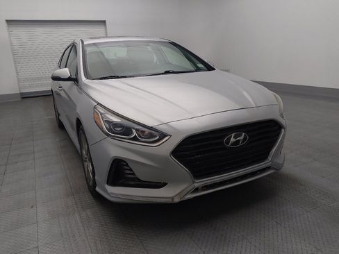 Used 2018 Hyundai Sonata Limited image 14