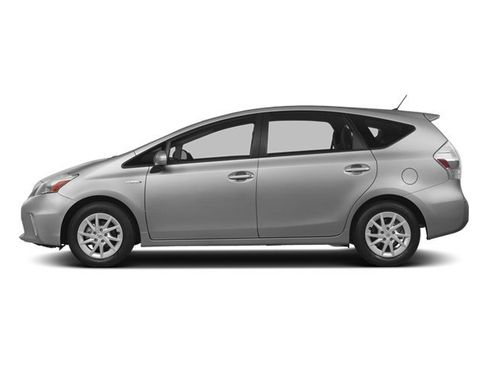 Used 2014 Toyota Prius V Five image 3