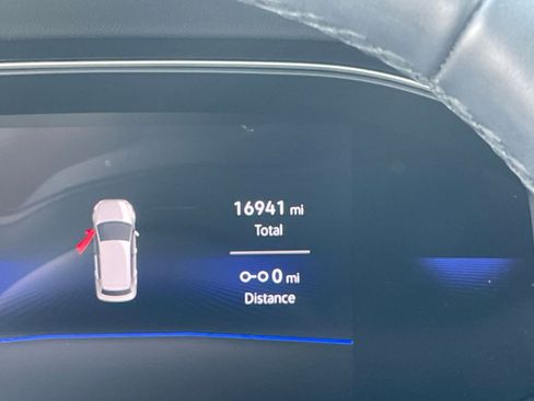 Used 2025 Volkswagen Jetta SE image 40