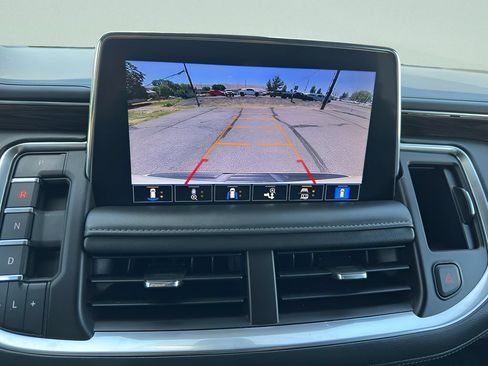 Used 2021 Chevrolet Tahoe LT w/ LT Signature Package AWD/4WD image 29