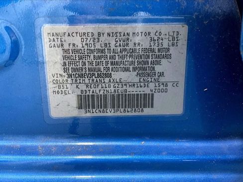 Used 2023 Nissan Versa SV FWD image 8
