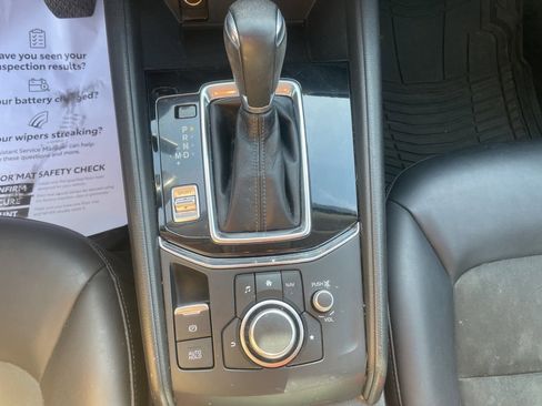 Used 2020 MAZDA CX-5 Touring image 20