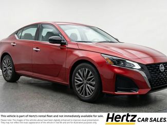 Used 2025 Nissan Altima 2.5 SV video 1