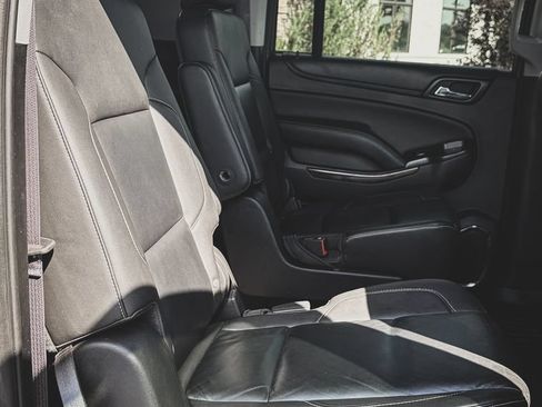 Used 2015 Chevrolet Suburban LT AWD/4WD image 30