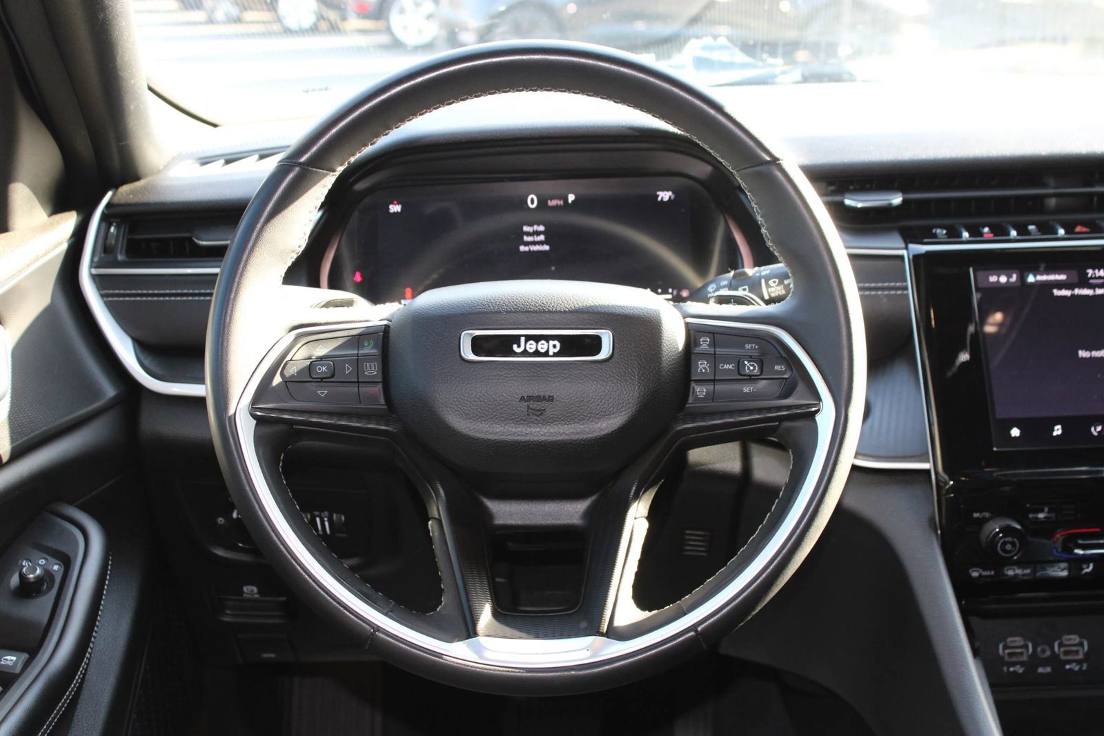 Used 2023 Jeep Grand Cherokee L Laredo RWD image 20