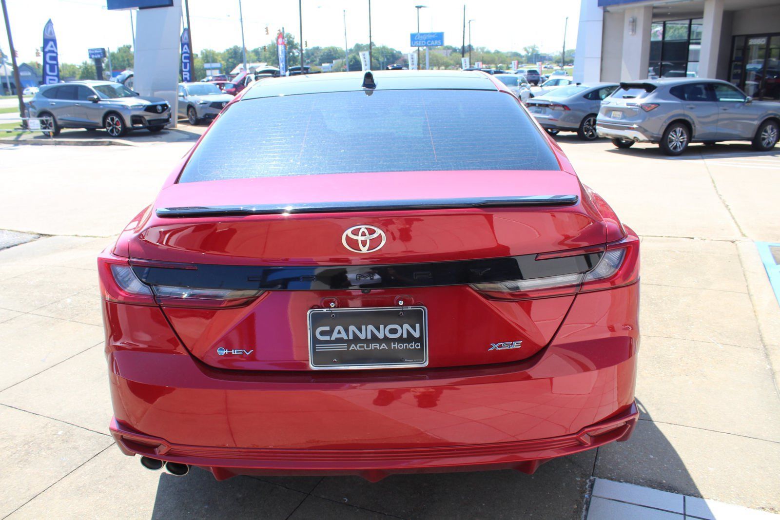 Used 2026 Toyota Camry XSE FWD image 5