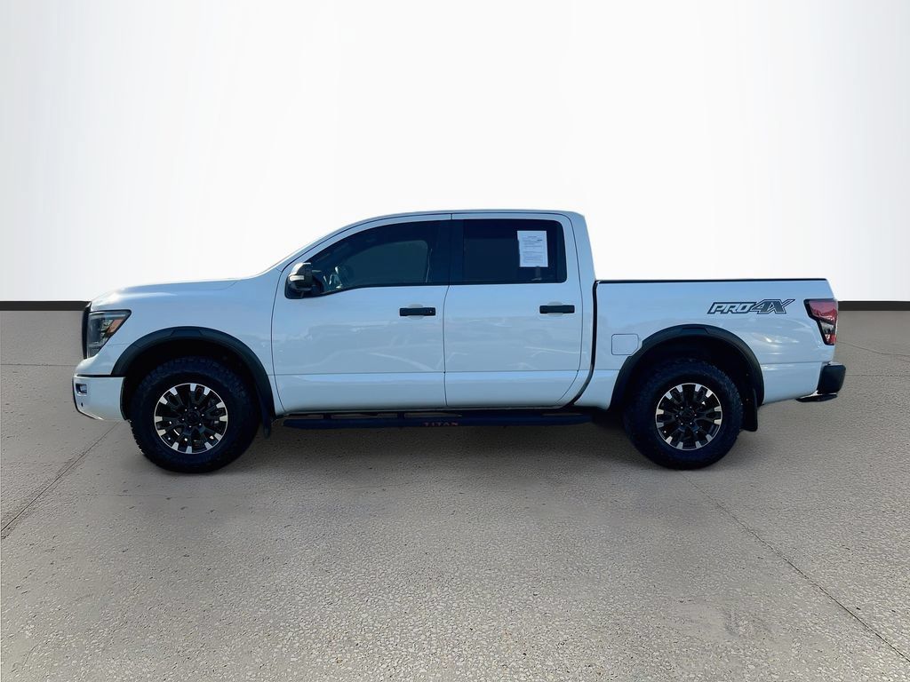 Used 2023 Nissan Titan PRO-4X w/ Pro-4x Convenience Package AWD/4WD image 4