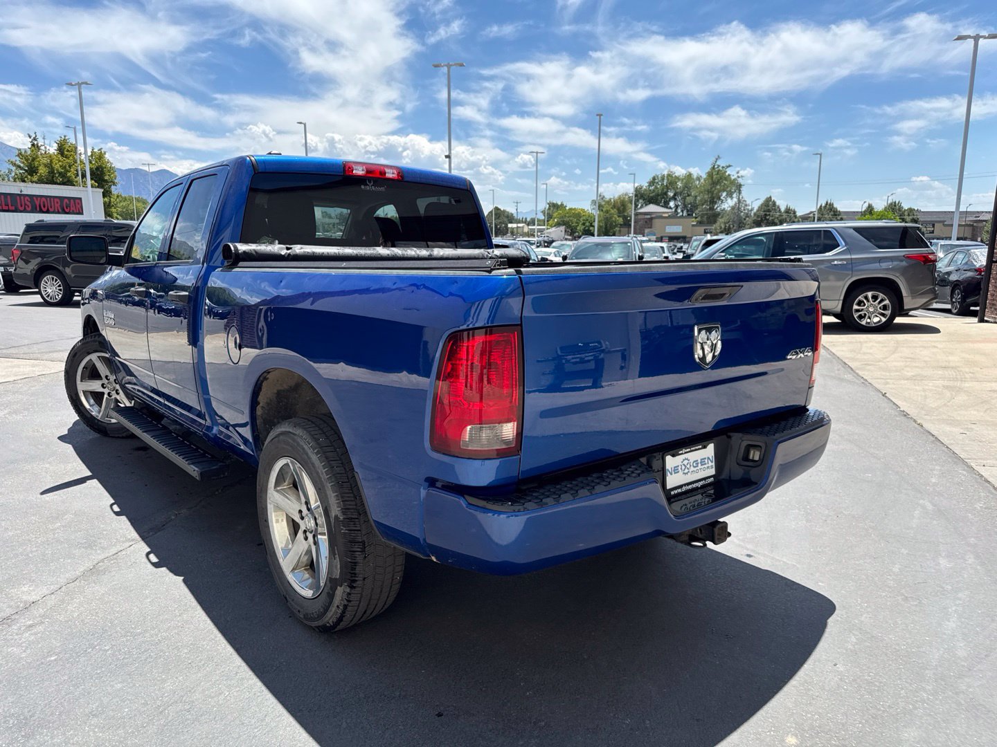 Used 2018 RAM 1500 Express AWD/4WD image 6
