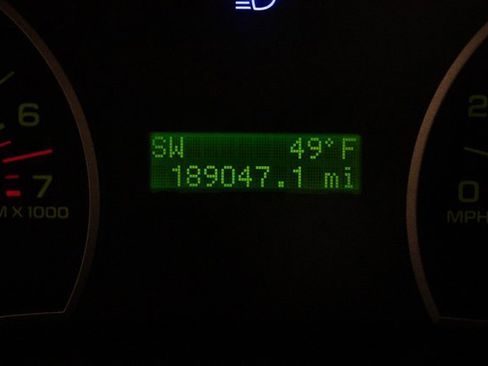 Used 2008 Ford Explorer XLT image 29