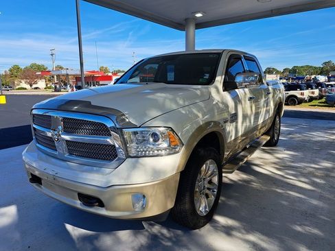 Used 2017 RAM 1500 Laramie Longhorn w/ Convenience Group image 3