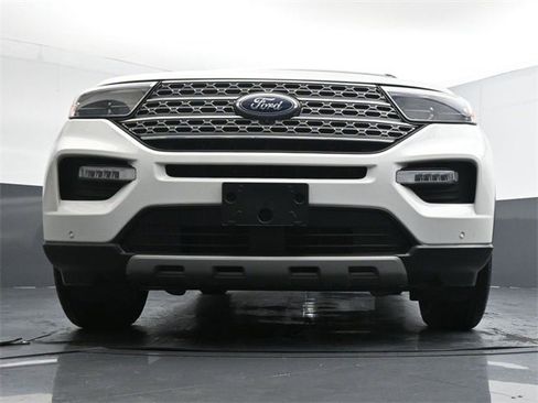 Used 2022 Ford Explorer Limited w/ Equipment Group 301A image 25
