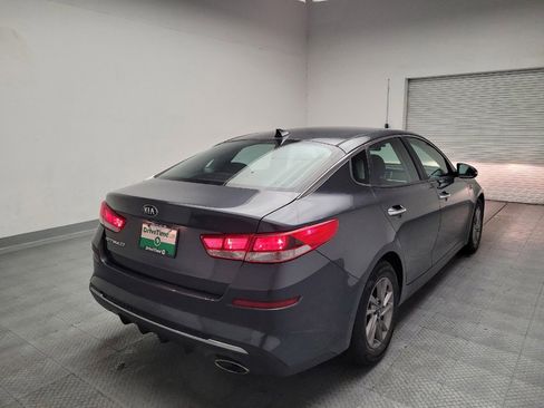 Used 2020 Kia Optima LX FWD image 9