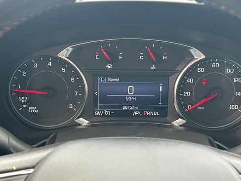 Used 2022 Chevrolet Equinox RS FWD image 24