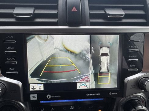 Used 2022 Toyota 4Runner Limited image 16