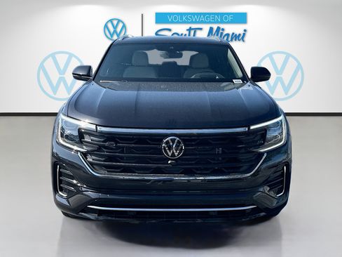 New 2026 Volkswagen Atlas Cross Sport SEL Premium R-Line AWD/4WD image 2
