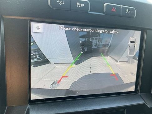 Used 2019 Ford F150 Lariat w/ FX4 Off-Road Package image 17